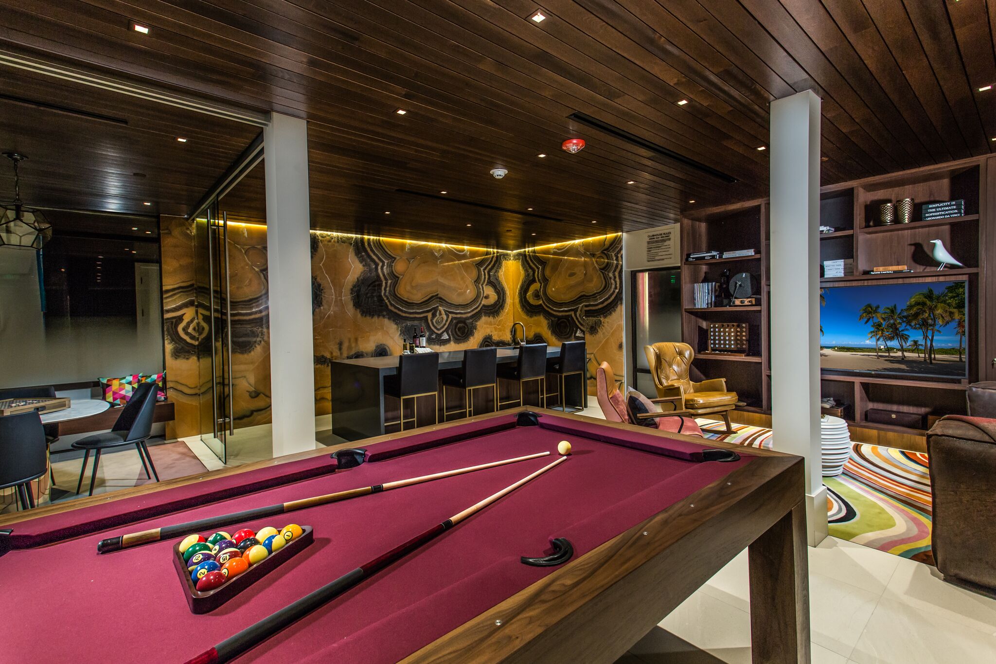 1723634660Vinz Club Room